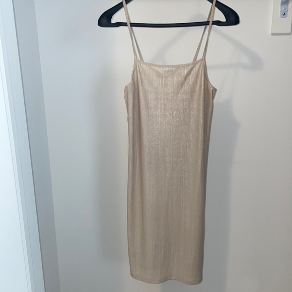 ZARA DRESS - Picture 3 of 7